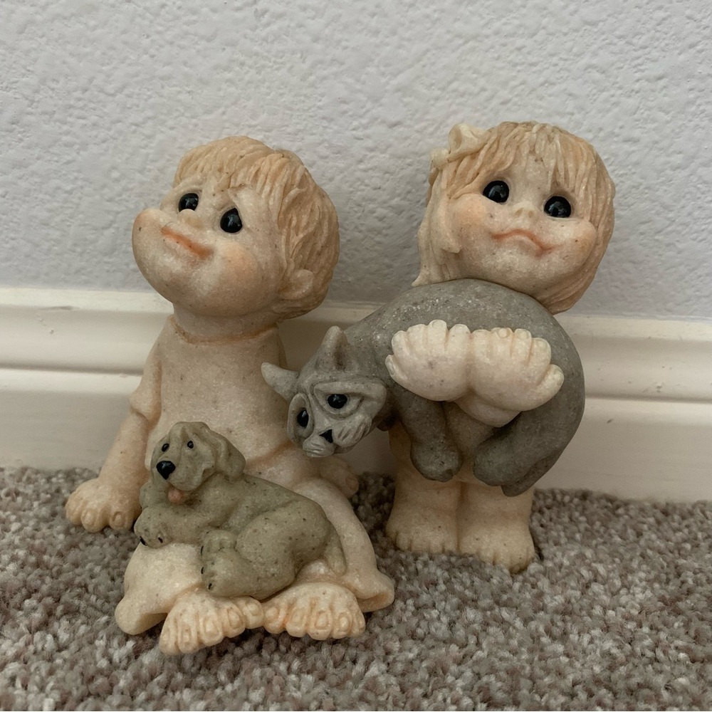 Set 2 Quarry Kids Cathy Chelsea Handful Of Love Perry Peanut Puppy’s Best Friend
